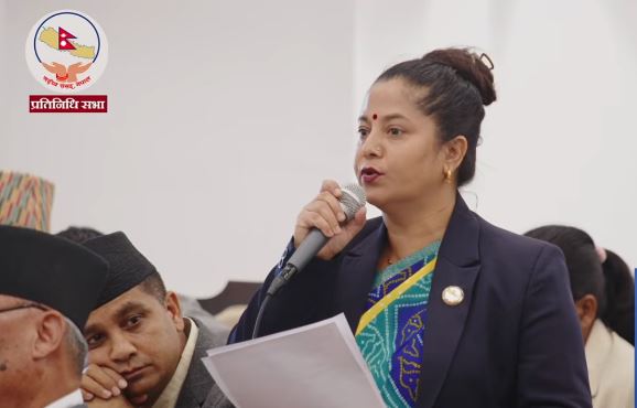 ‘क्यान्सरका बिरामी औषधि नपाएर छट्पटिँदा मन्त्रीको निर्देशन कागजमै सीमित’