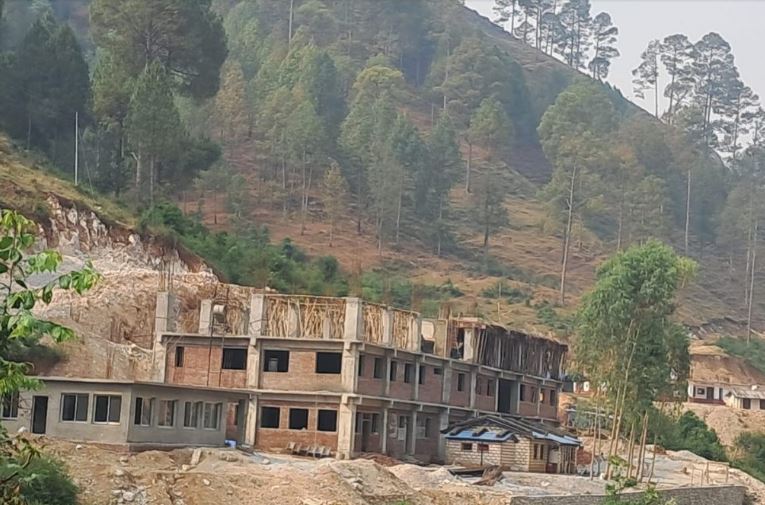 बैतडीको पपितामा १० शैया अस्पतालको निर्माण तीब्रः ७० प्रतिशत काम सकियो