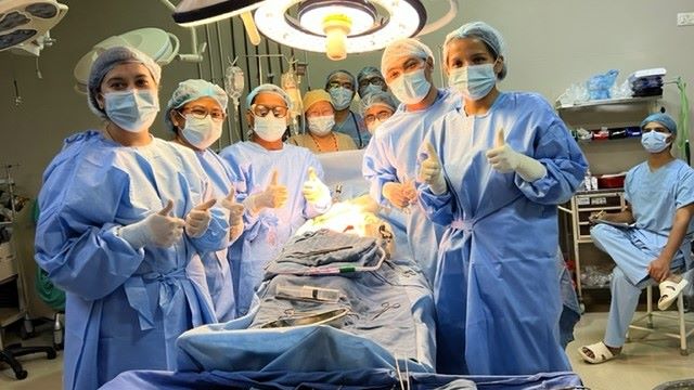 Liver and kidney transplant from a brain-dead person into the same patient